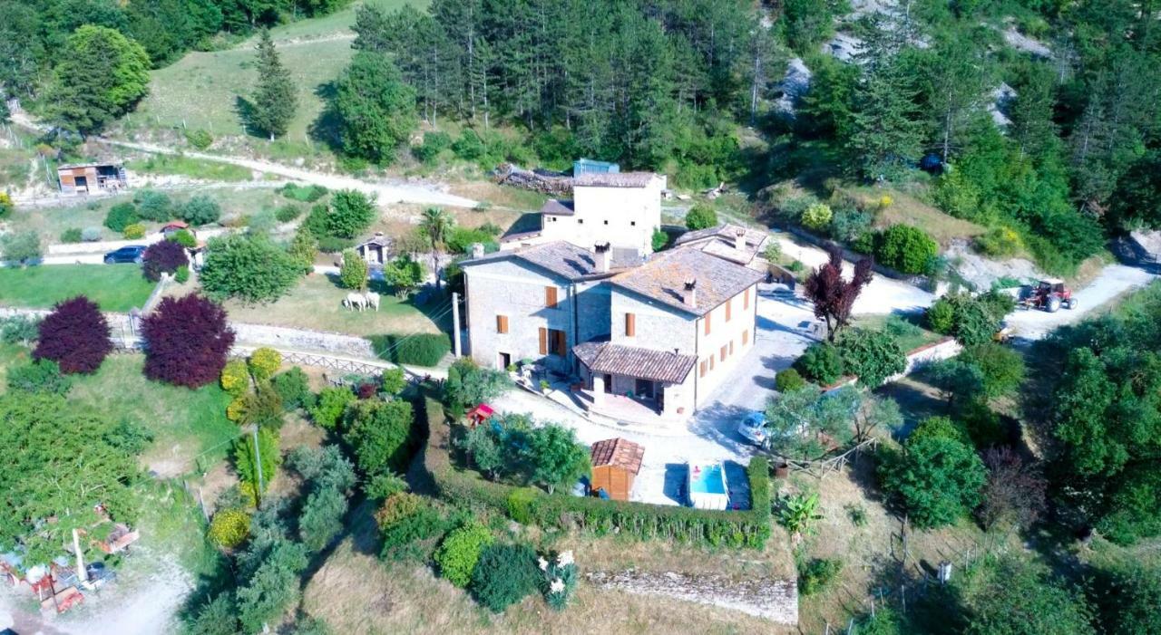Agriturismo La Tana Città di Castello Buitenkant foto